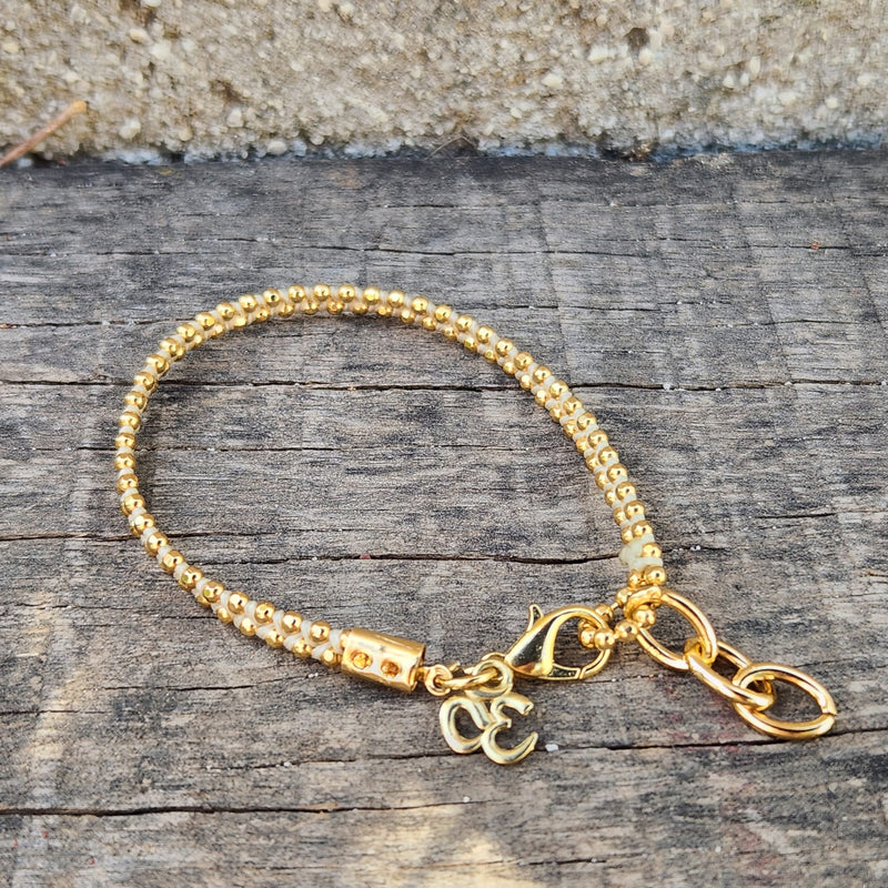 צמיד Small diamond cut gold