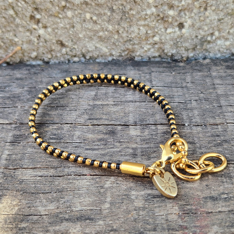 צמיד Small diamond cut gold